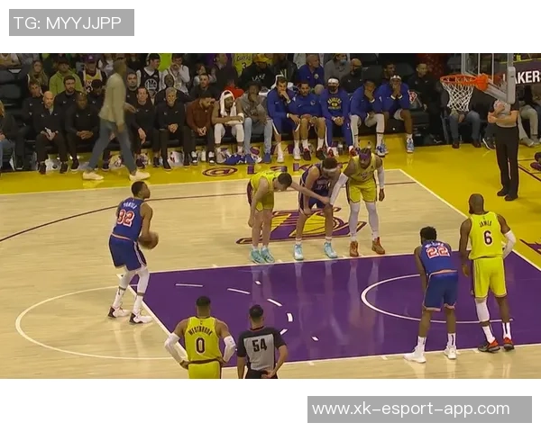 克莱本赛季替补出战8次投中5个以上三分球展现火力全开